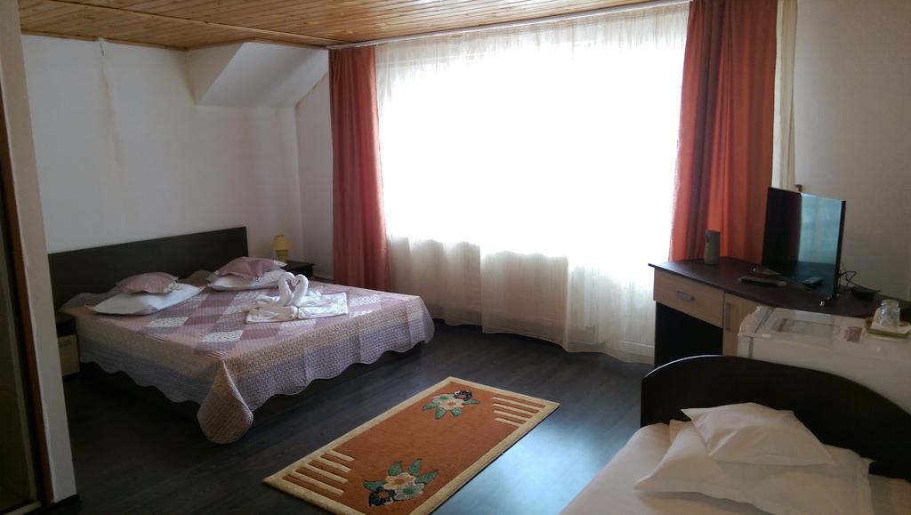 Pensiunea Casa Beatrice Bran Bran  Bagian luar foto