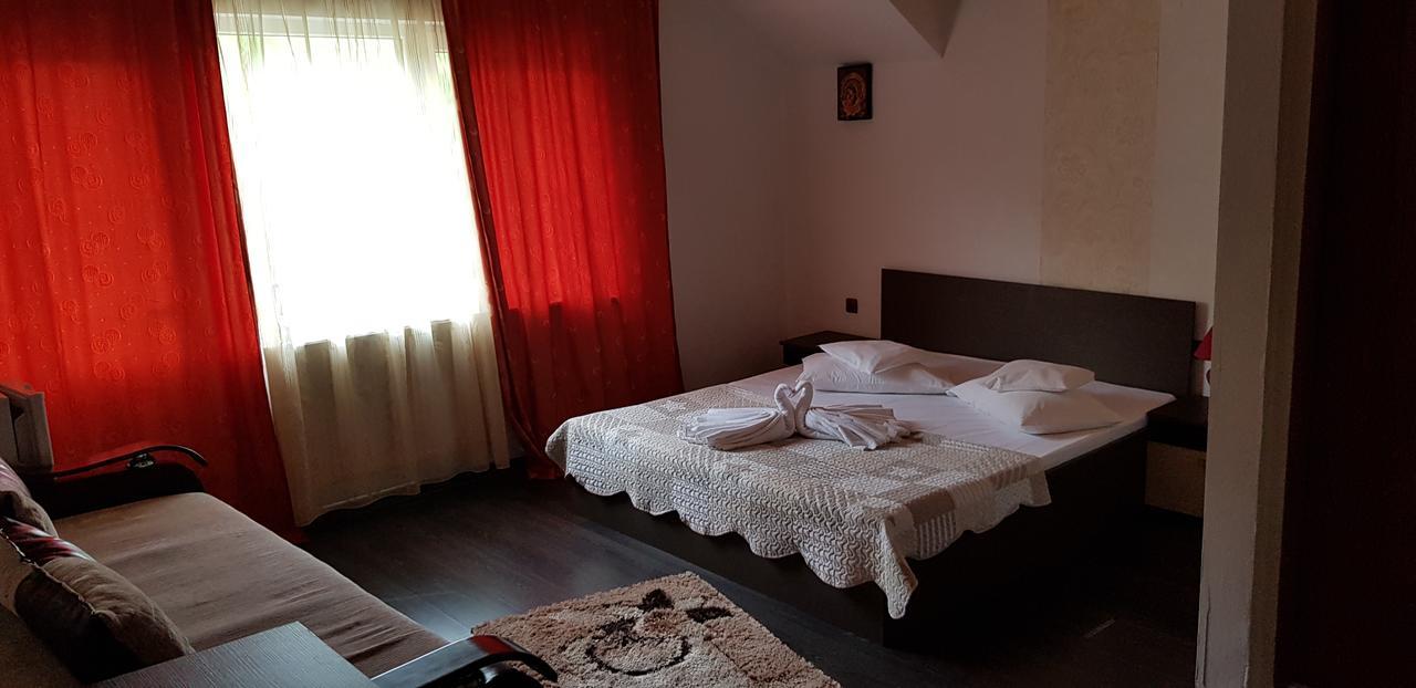 Pensiunea Casa Beatrice Bran Bran  Bagian luar foto
