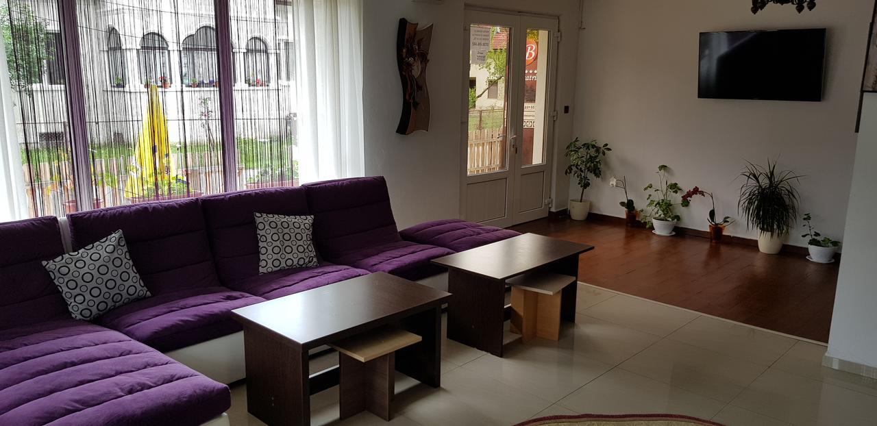 Pensiunea Casa Beatrice Bran Bran  Bagian luar foto