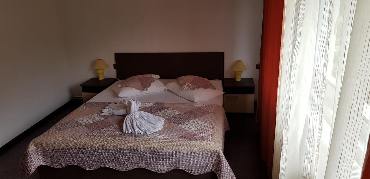 Pensiunea Casa Beatrice Bran Bran  Bagian luar foto
