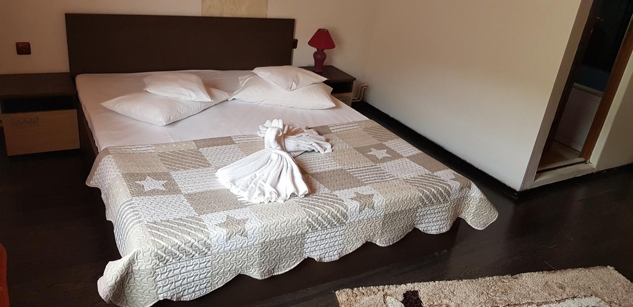 Pensiunea Casa Beatrice Bran Bran  Bagian luar foto
